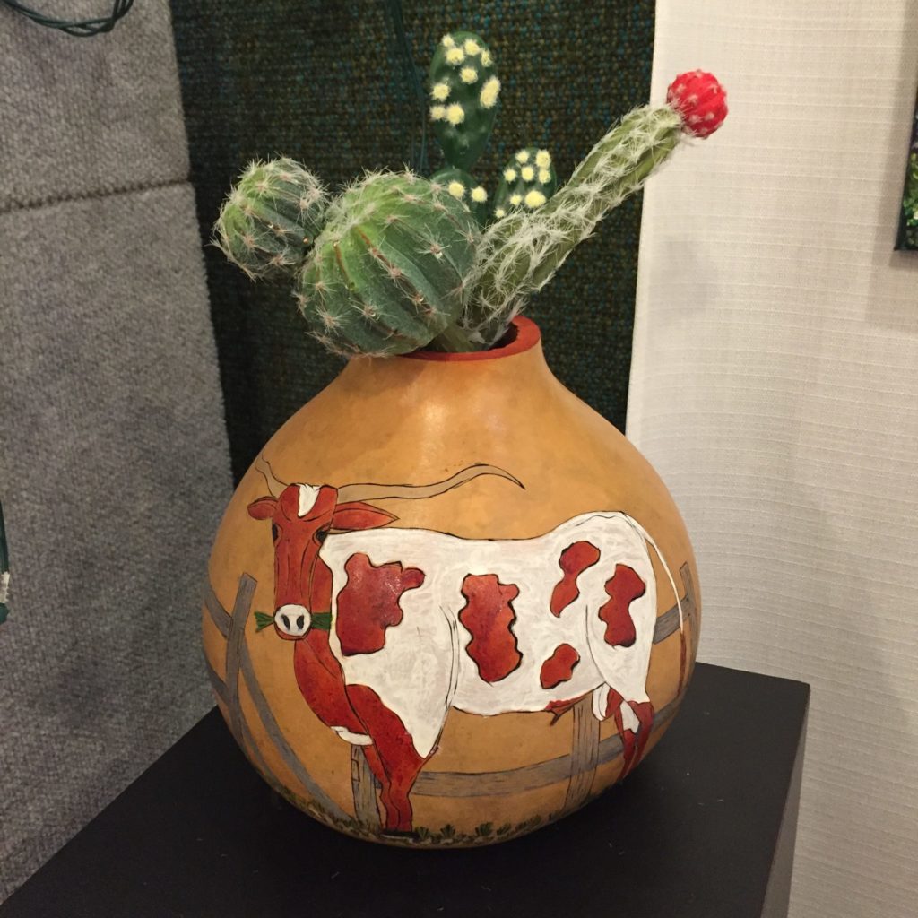 longhorn gourd with cactus